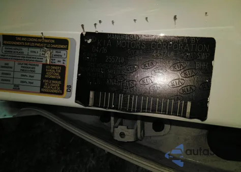 2016 Kia Optima Lx z USA, uszkodzony, nr VIN KNAGT4L34G5086846